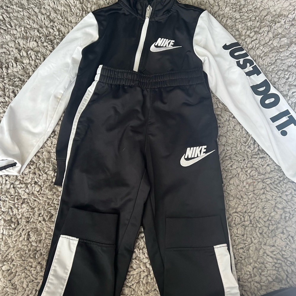Boys Nike suits